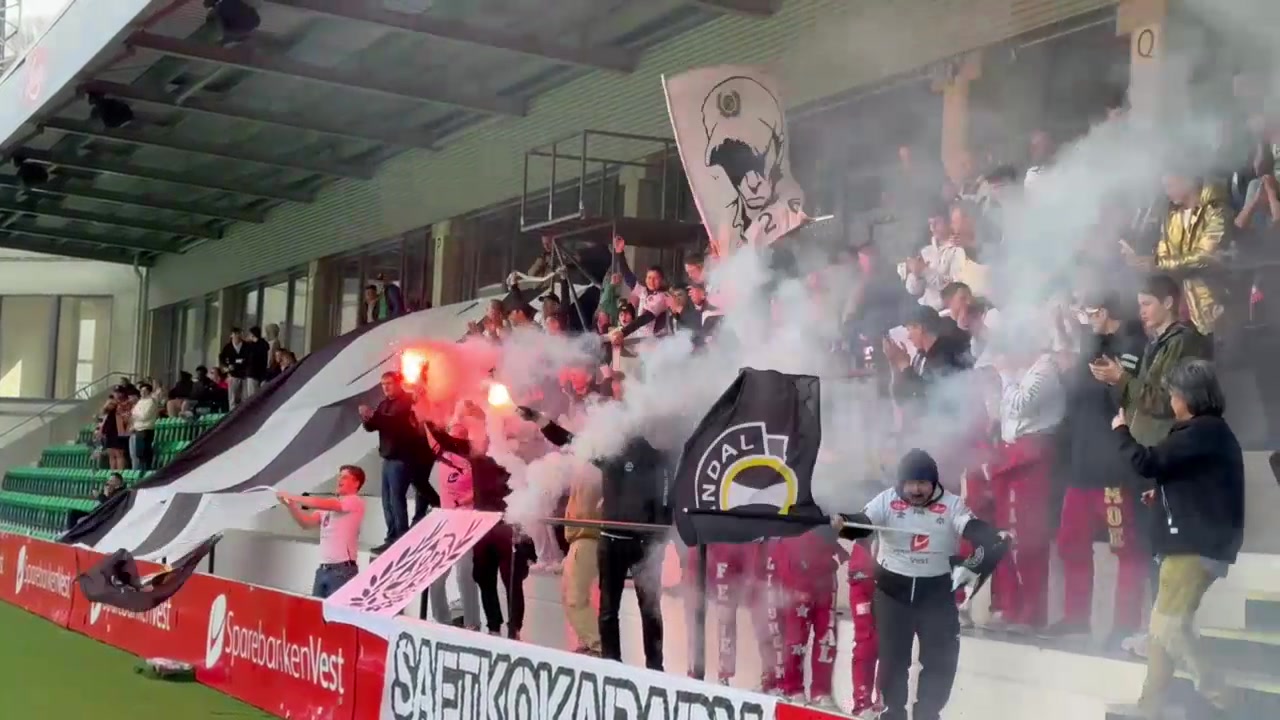 Saftkokaradn mot KFUM